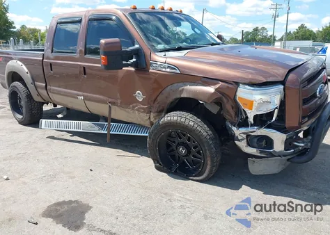 2011 Ford F250 Lariat z USA, uszkodzony, nr VIN 1FT7W2BT9BEC44137